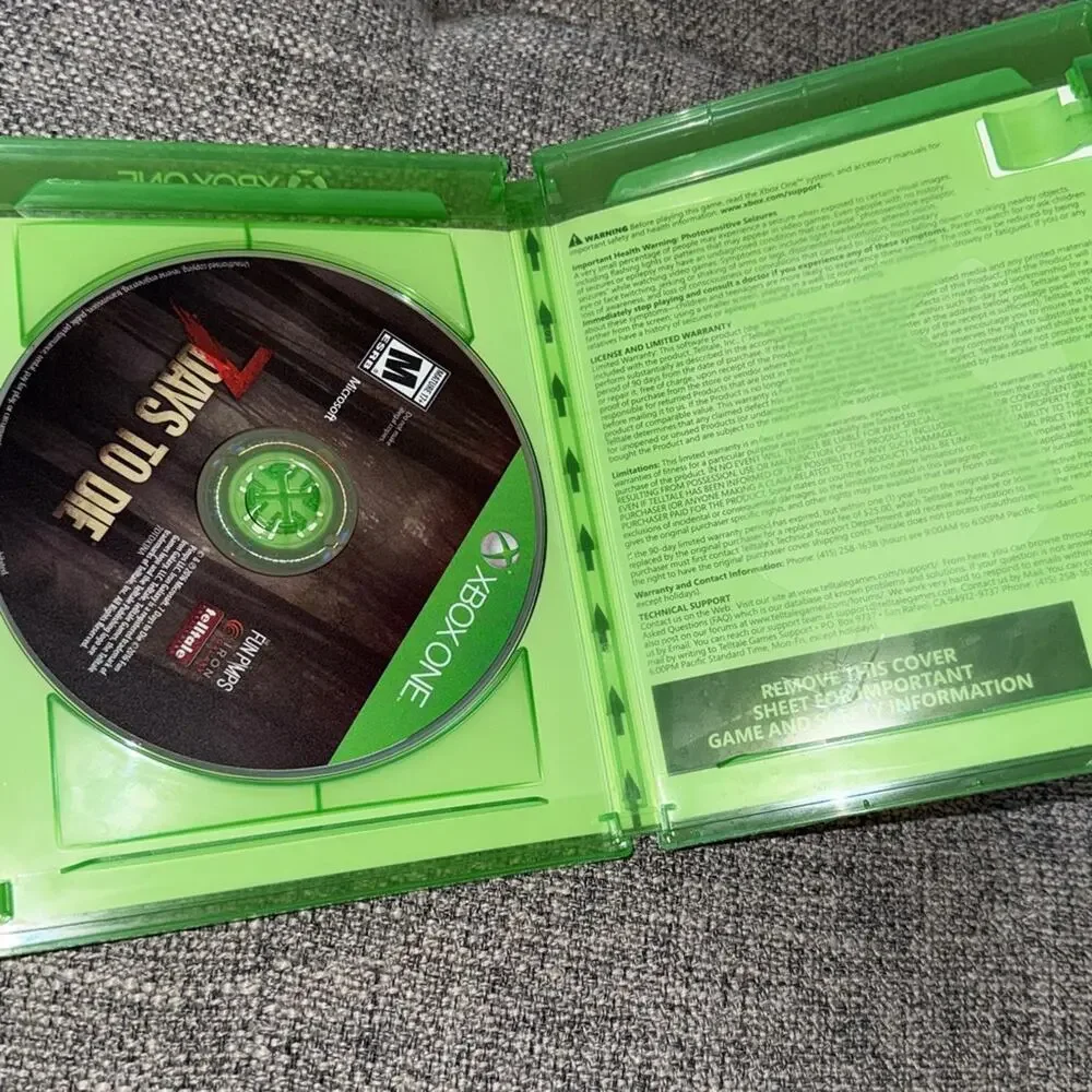 X box 1 game bundle call of duty, fallout 4, battle front, battlefield 1, 7days